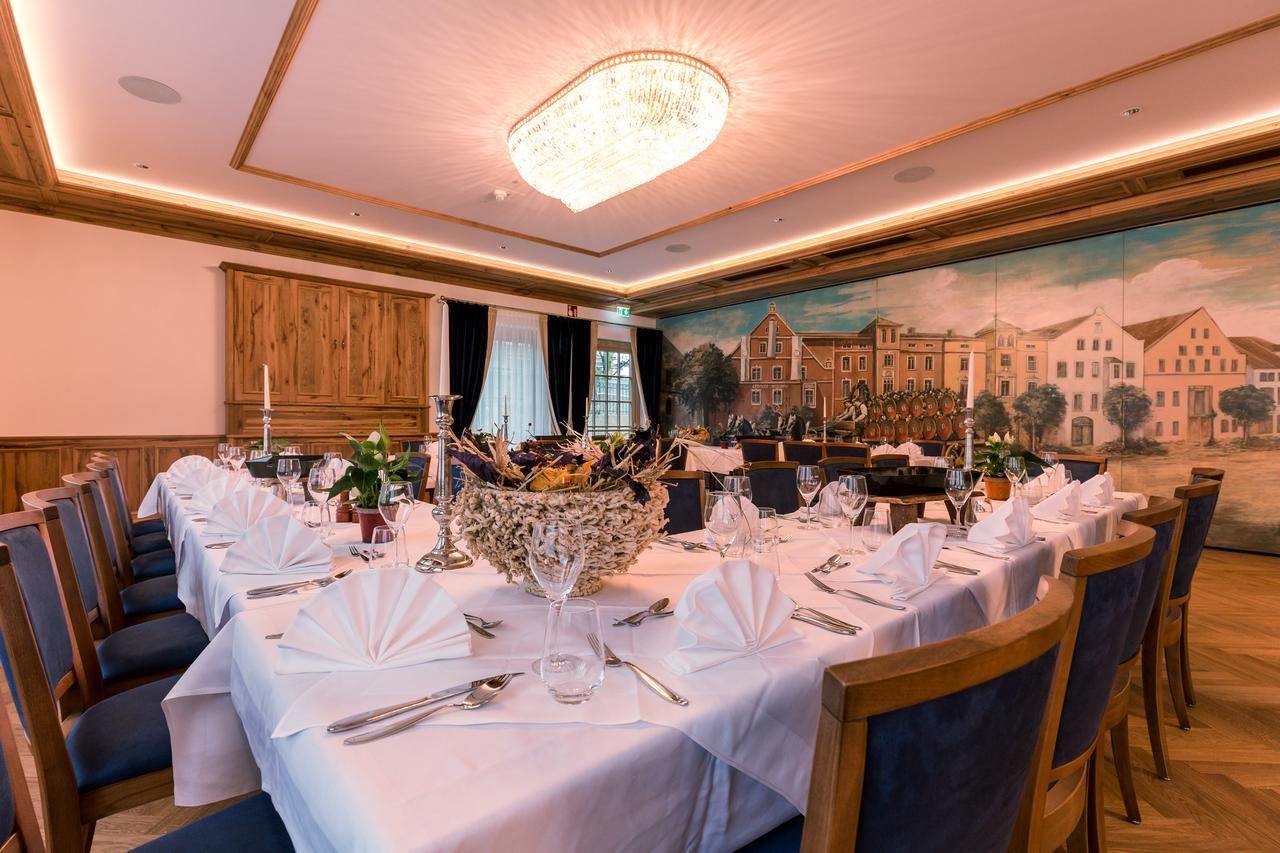 Hotel & Gaststaette Zum Erdinger Weissbraeu Monachium Zewnętrze zdjęcie