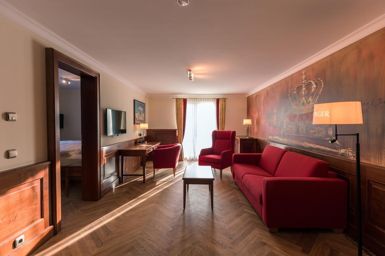Hotel & Gaststaette Zum Erdinger Weissbraeu Monachium Zewnętrze zdjęcie