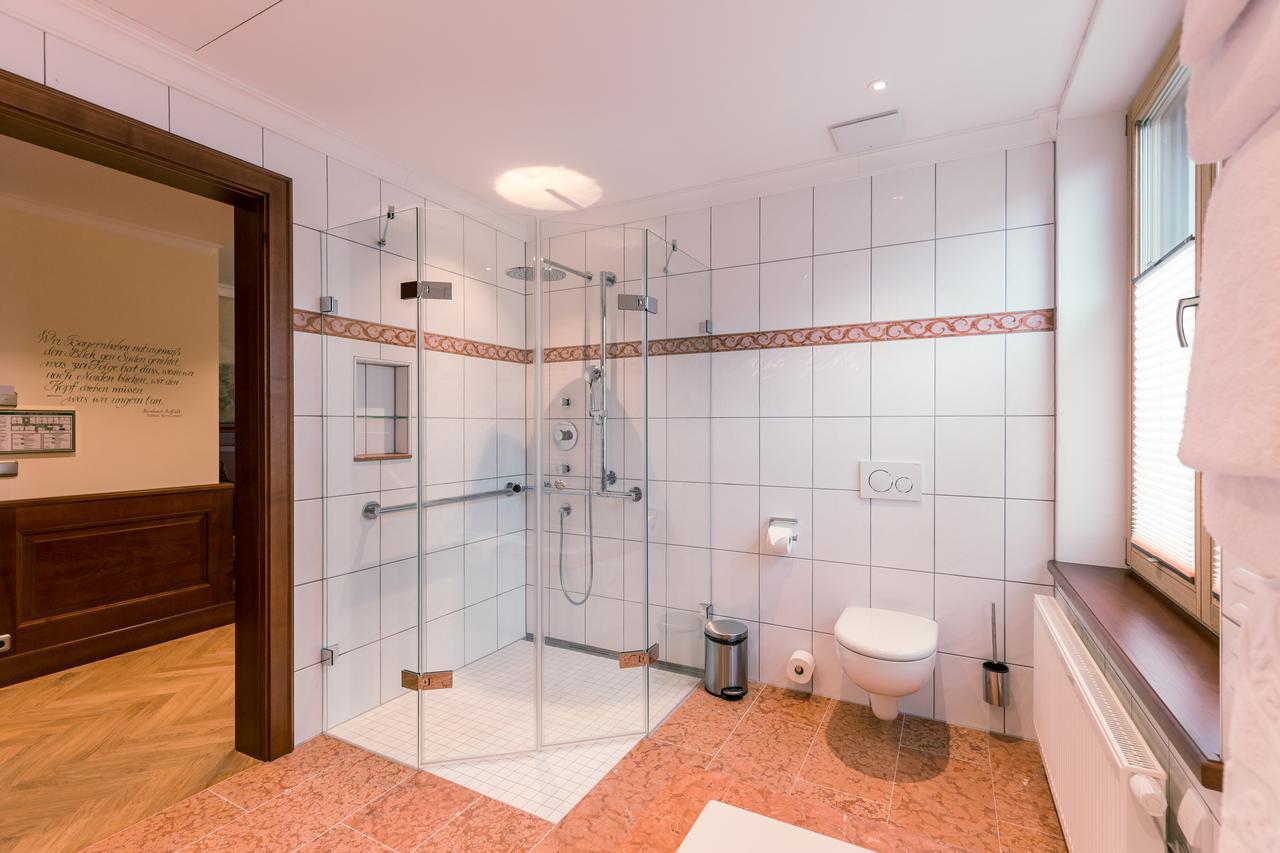 Hotel & Gaststaette Zum Erdinger Weissbraeu Monachium Zewnętrze zdjęcie